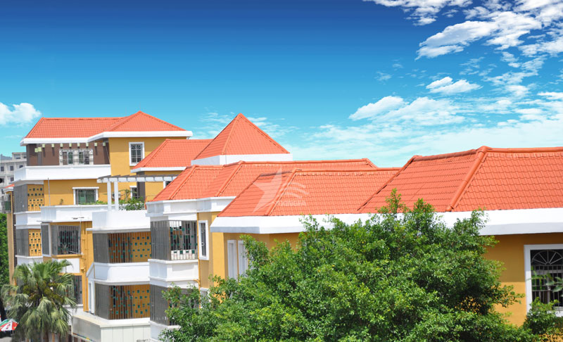 平改坡樹脂瓦工程，合成樹脂瓦輕質(zhì)高強(qiáng)，穩(wěn)固無憂提升城市整體面貌