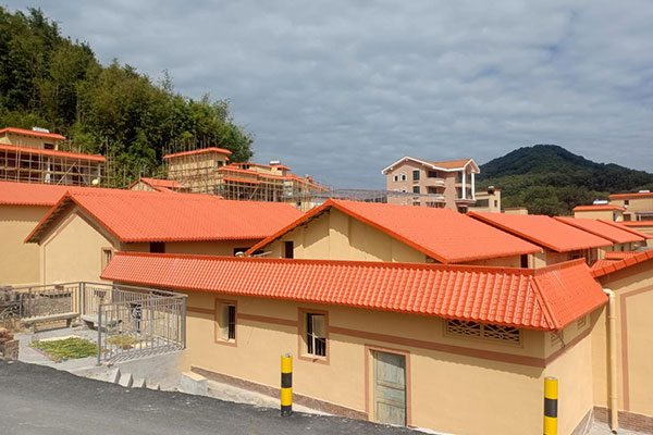 農(nóng)村建房選擇樹脂瓦，到底有什么好處？